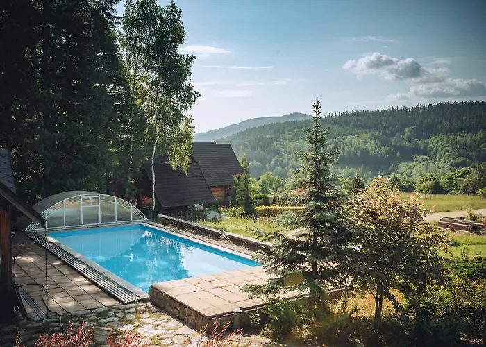 別荘 Wakacyjne Familia ドゥシュニキ・ズドルイ