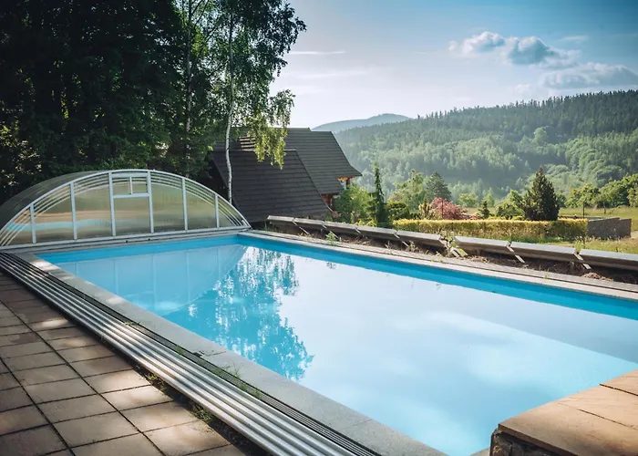 別荘 Wakacyjne Familia ドゥシュニキ・ズドルイ