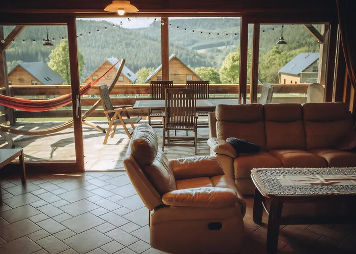 別荘 Wakacyjne Familia ドゥシュニキ・ズドルイ