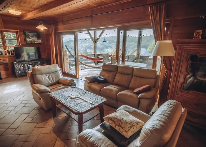 別荘 Wakacyjne Familia ドゥシュニキ・ズドルイ