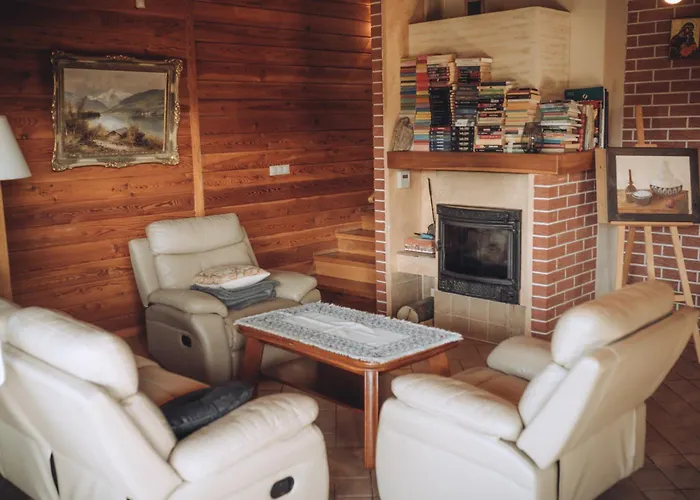 別荘 Wakacyjne Familia ドゥシュニキ・ズドルイ